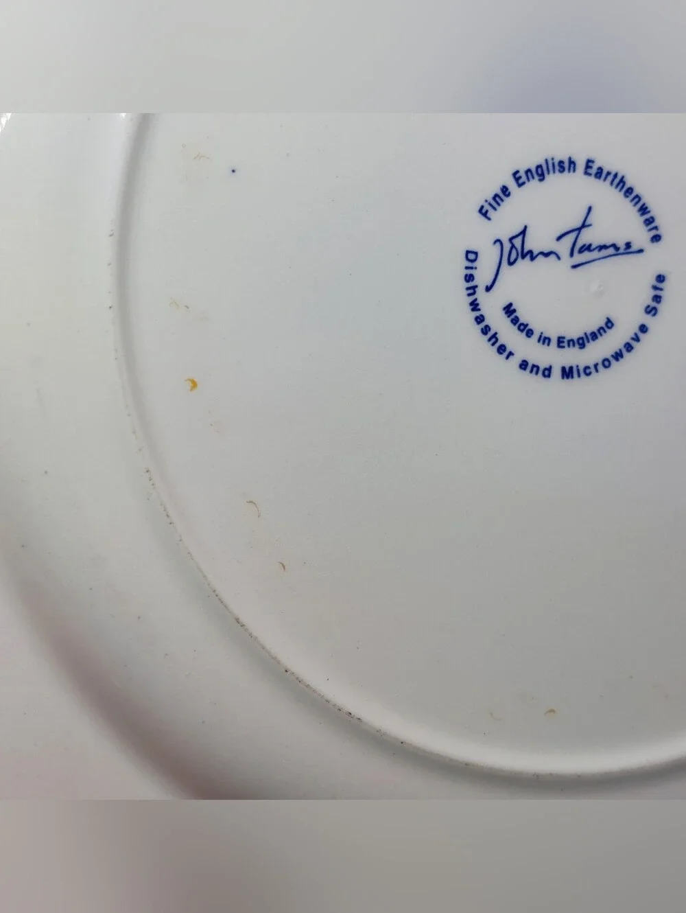Jhon Tams Fine English Earthenware Dinner Plates 10.75